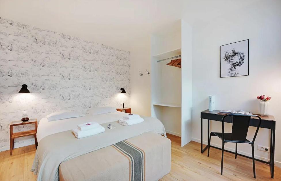 Charming Appartements For 4 People - Le Marais Paris Exterior photo
